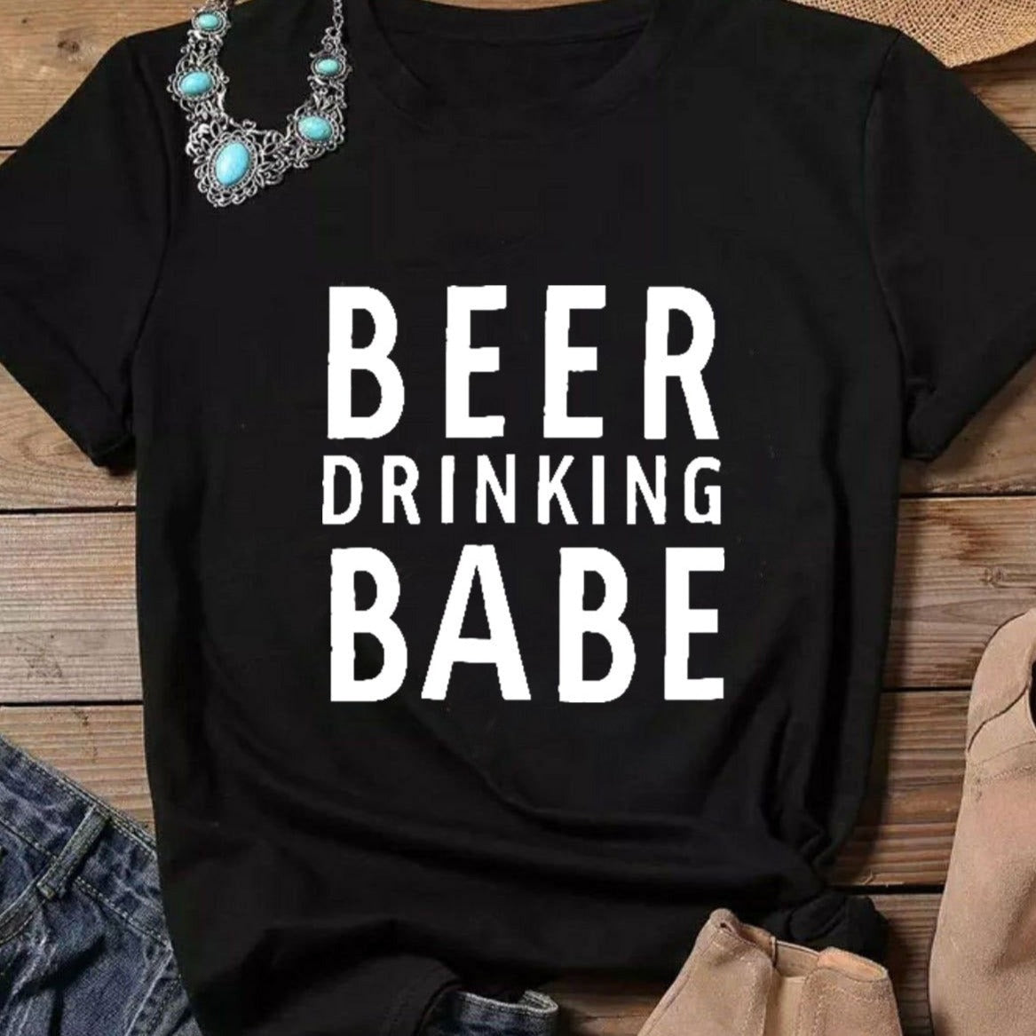 Beer Drinking Babe T-Shirt | Trendy Graphic Tee