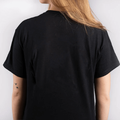 Beer Drinking Babe T-Shirt | Trendy Graphic Tee
