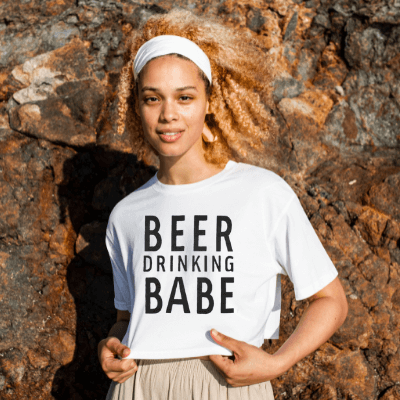 Beer Drinking Babe T-Shirt | Trendy Graphic Tee