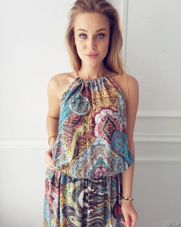 Boho Chic Dress | Vibrant Paisley Print | Flowing Silhouette