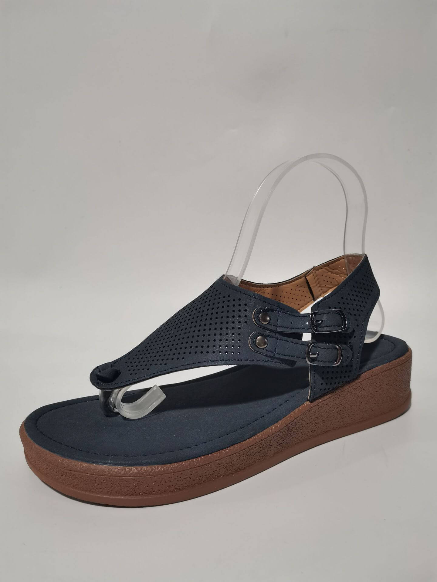 Chic Comfort Wedge Sandals | Trendy Breathable Design