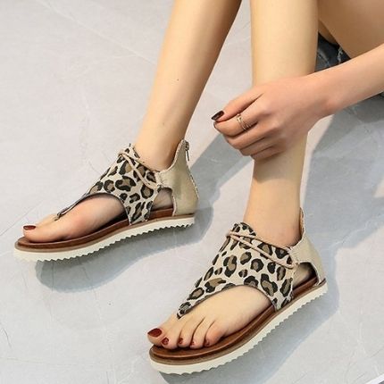 Chic Leopard Print Sandals | Fashionable Summer Shoes