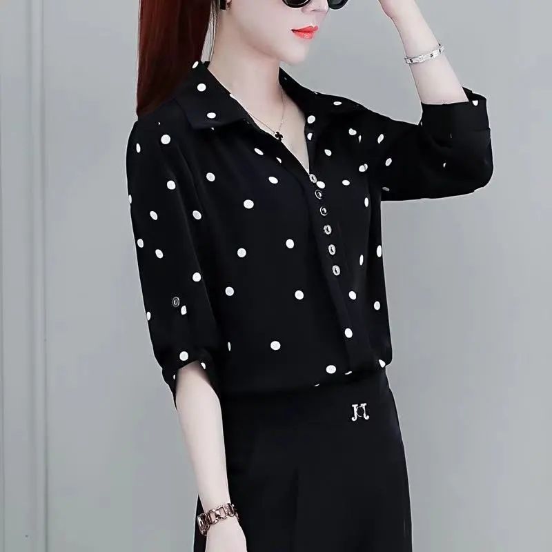Chic Women's Blouse Collection | Versatile and Stylish Patterns