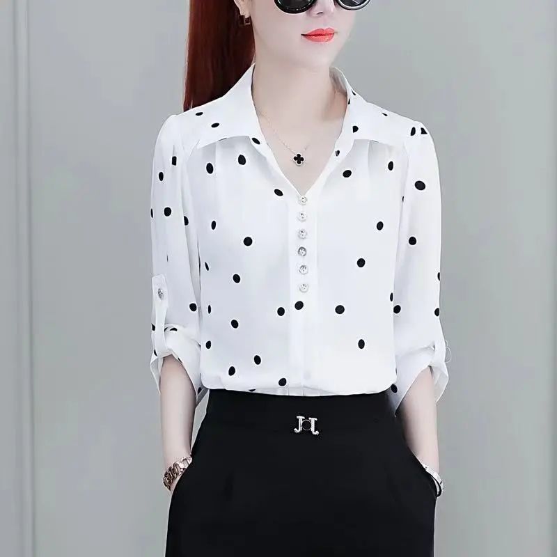 Chic Women's Blouse Collection | Versatile and Stylish Patterns