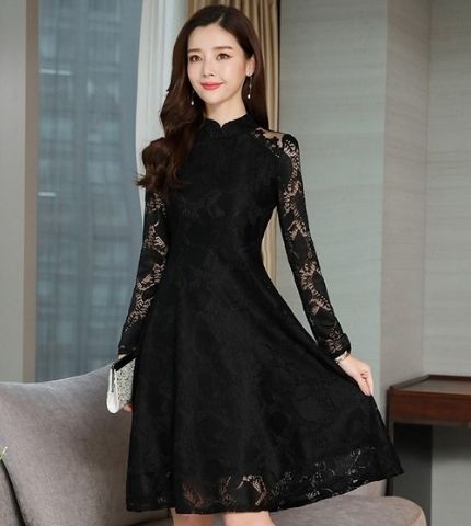Elegant Lace A-Line Dress | Timeless Sophistication