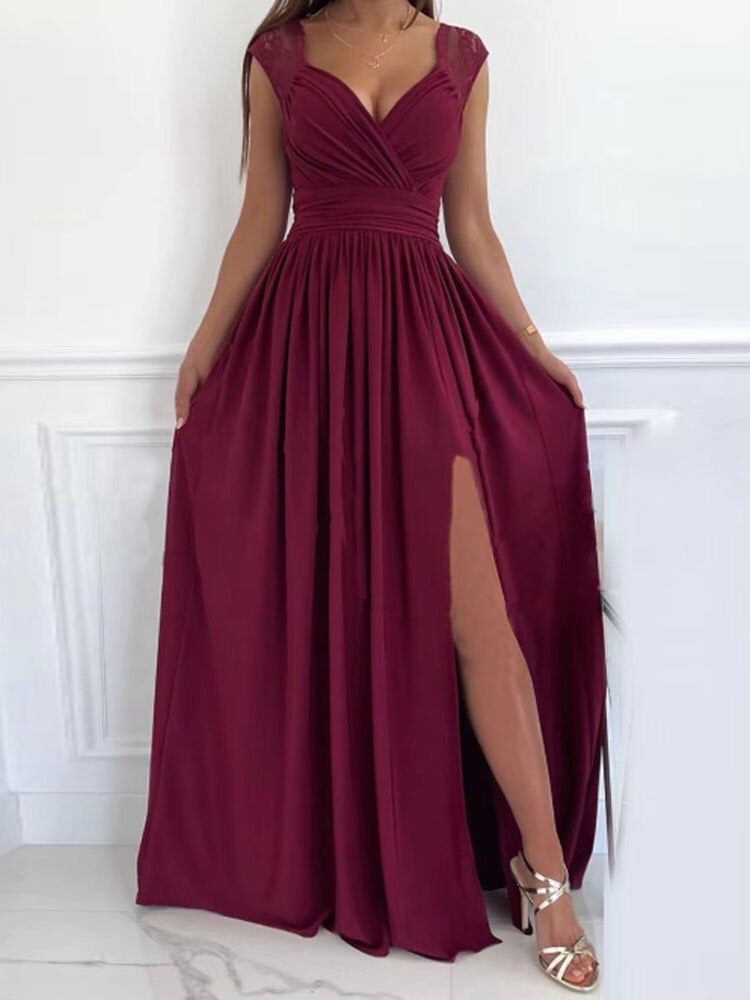Elegant Lace Evening Gown | Timeless Glamour
