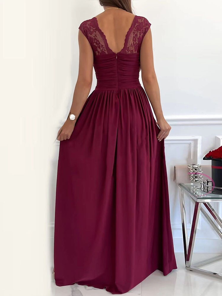 Elegant Lace Evening Gown | Timeless Glamour