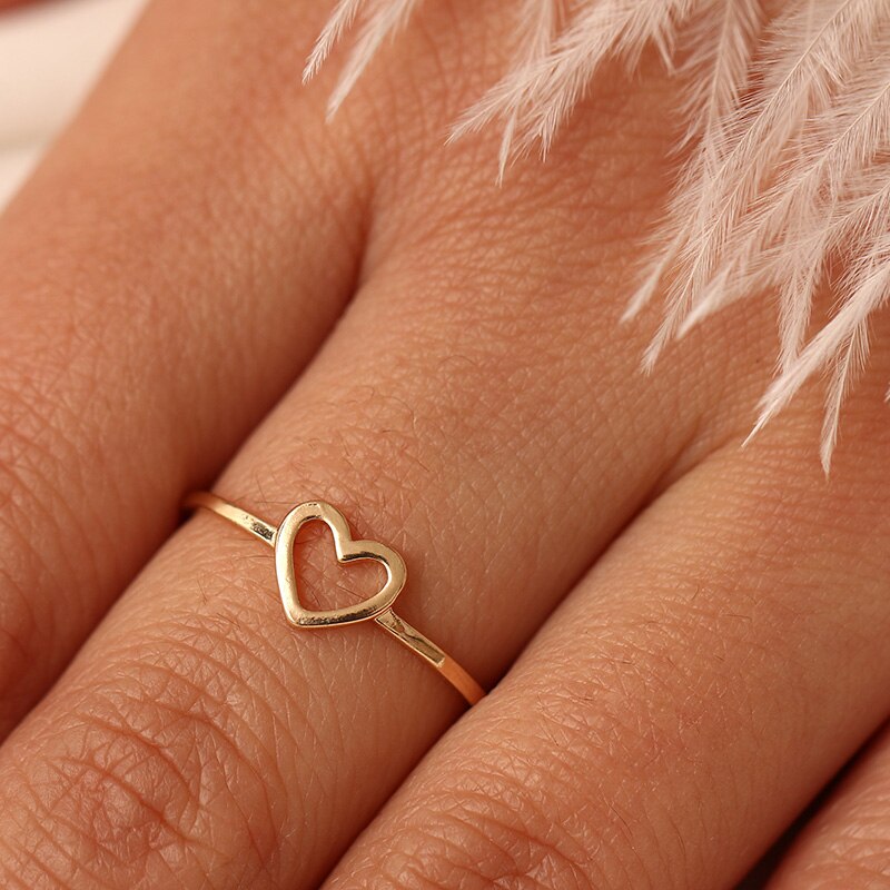 Heart Charm Delicate Ring | Timeless Elegance