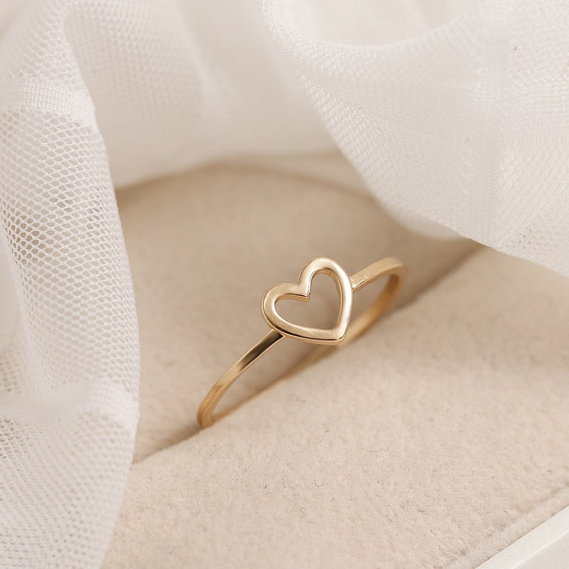 Heart Charm Delicate Ring | Timeless Elegance