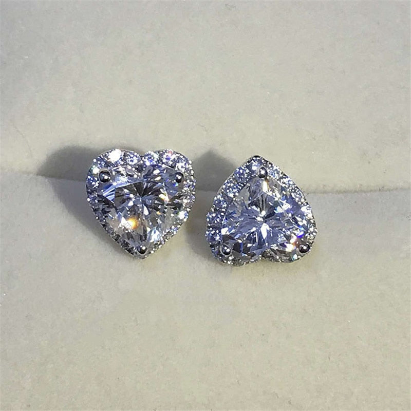 Heart-Shaped Gemstone Jewelry | Sparkling Elegance & Romantic Jewelry