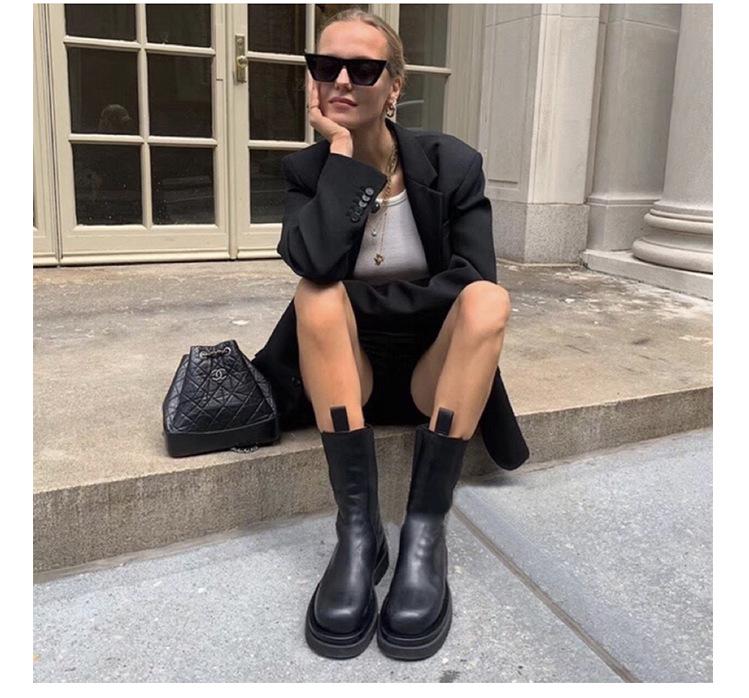 Luxe Chelsea Boots | Elegant Leather Footwear