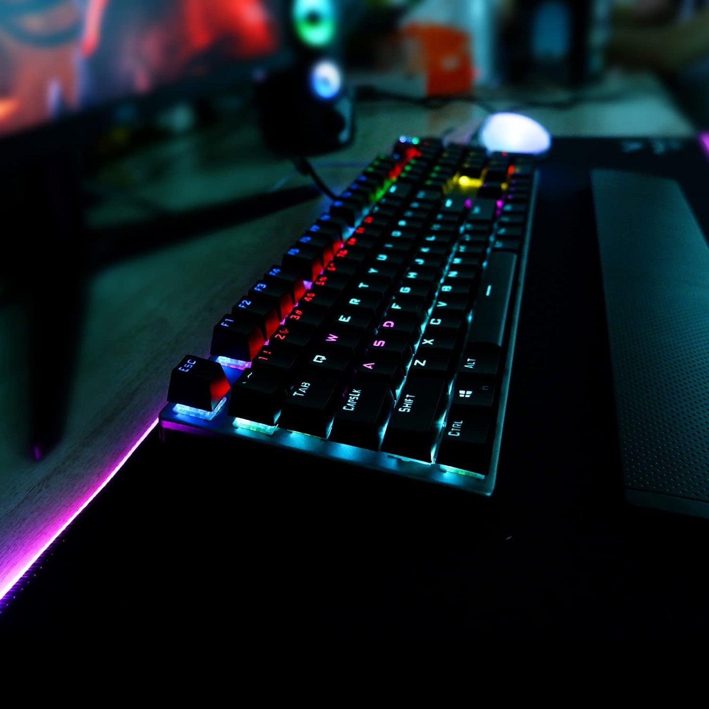 RGB Mechanical Gaming Keyboard | Customizable Lighting for Gaming Setup