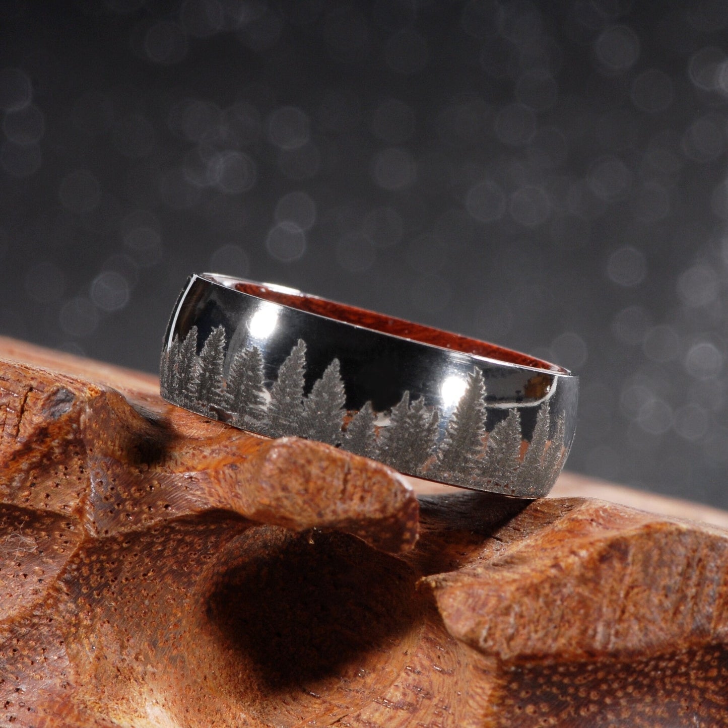 Wilderness Edge Ring | Nature-Inspired Design