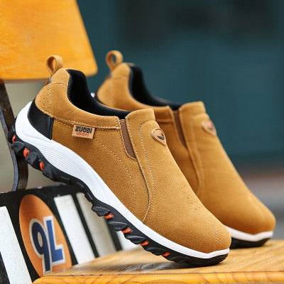 ZUODI Slip-On Sneakers | Versatile Comfort for All-Day Wear