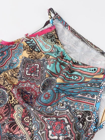 Boho Chic Dress | Vibrant Paisley Print | Flowing Silhouette