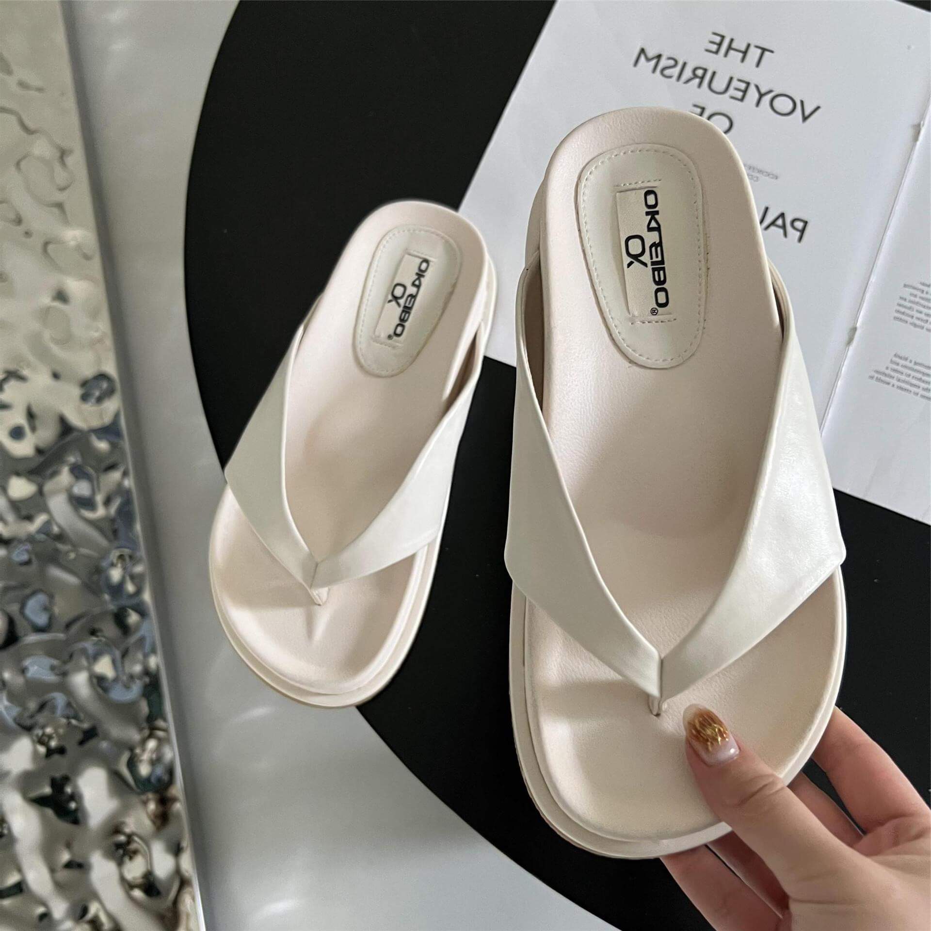 Chic Comfort Slides | Versatile Style