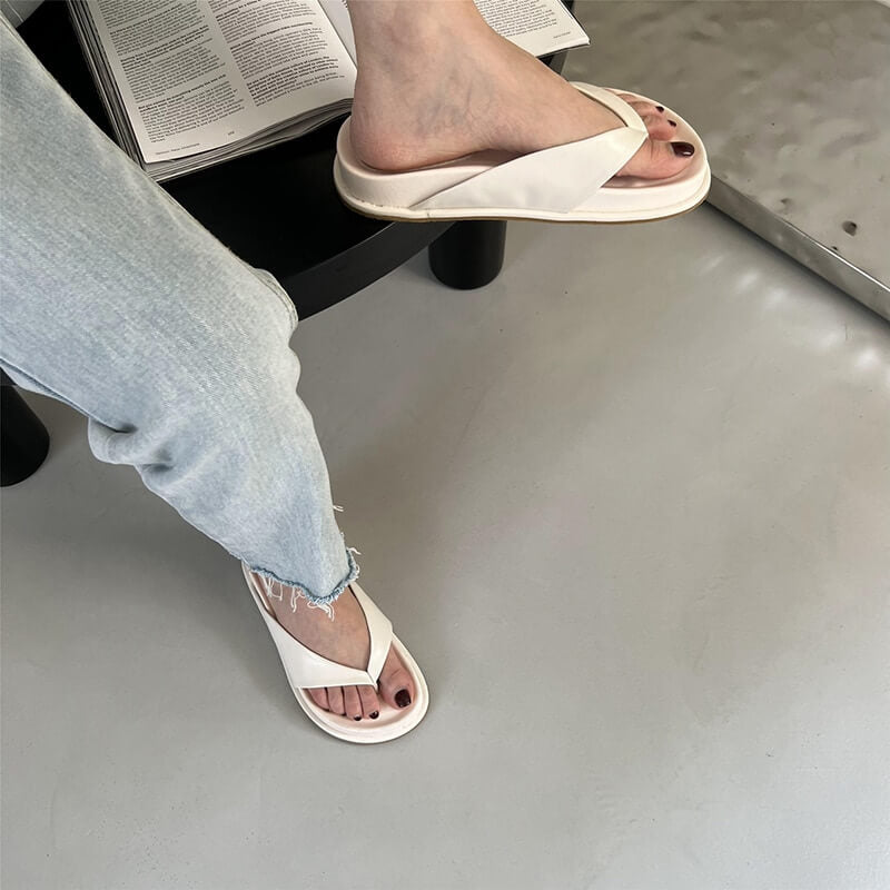 Chic Comfort Slides | Versatile Style