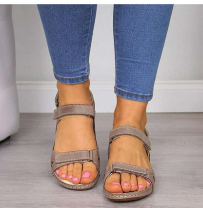 ComfortFlex Women's Adjustable Sandals | Cushioned | Stylish & Supportive Fit