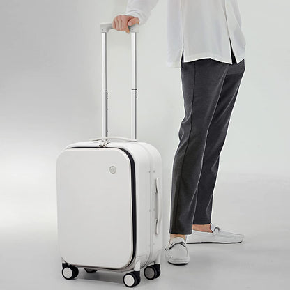 Compact Spinner Luggage | Smart Organization & Effortless Maneuverability