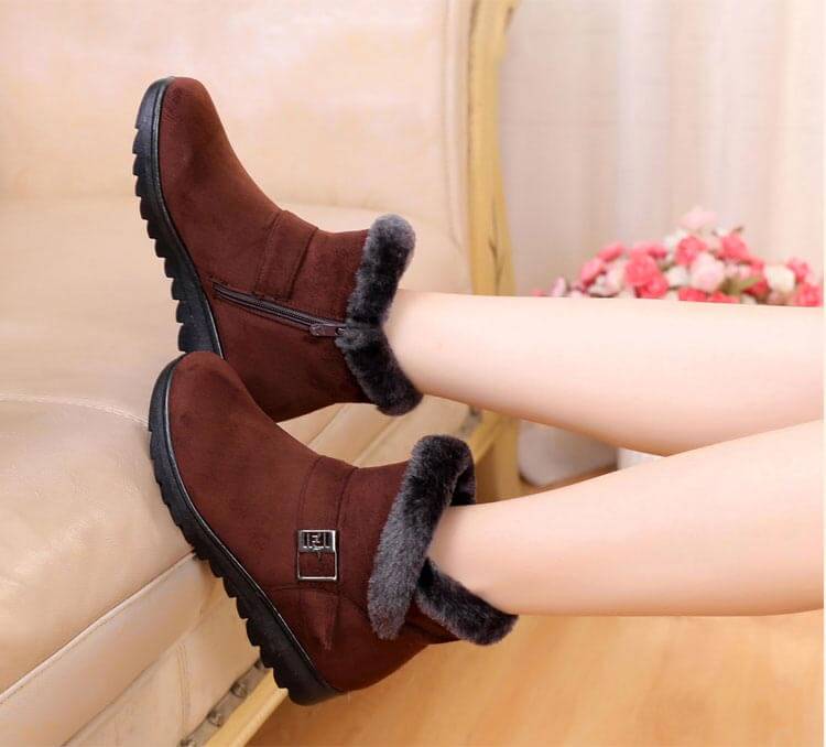 Cozy Fur-Lined Boots | Non-Slip Winter Comfort