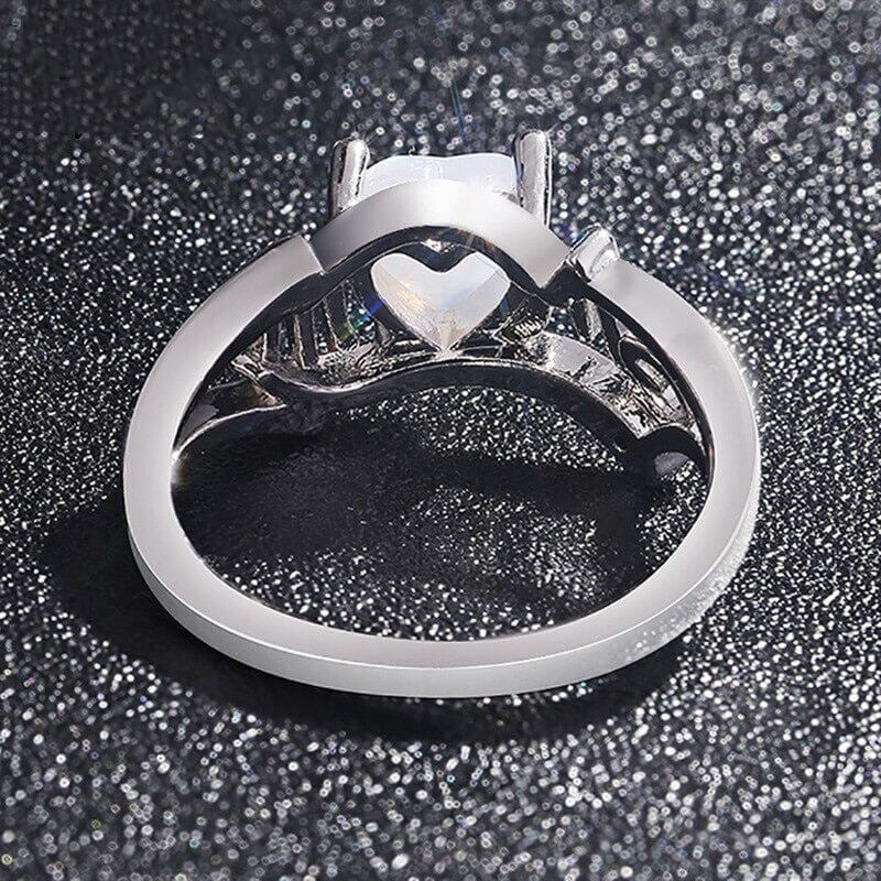 Heart Gemstone Mom Ring | Personalized Elegance Ring