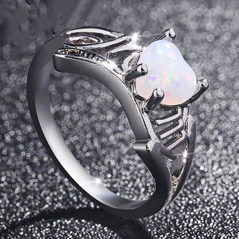 Heart Gemstone Mom Ring | Personalized Elegance Ring