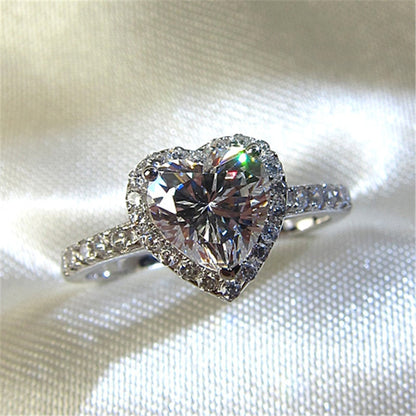 Heart-Shaped Gemstone Jewelry | Sparkling Elegance & Romantic Jewelry