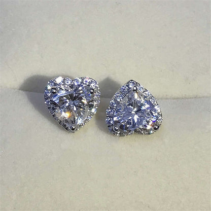 Heart-Shaped Gemstone Jewelry | Sparkling Elegance & Romantic Jewelry