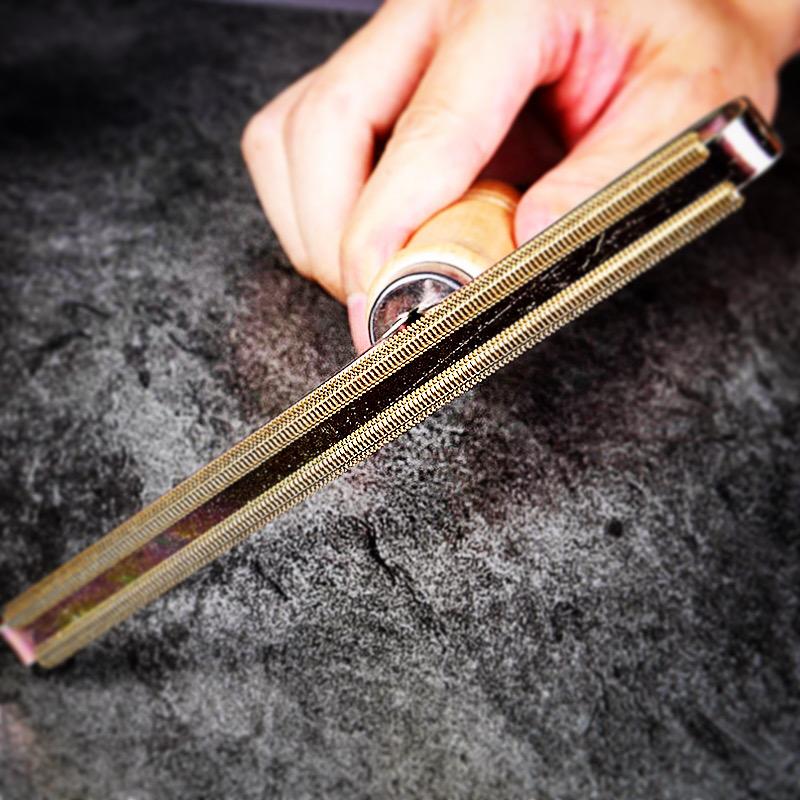 Magic Lint Remover | Dual-Sided Fabric Tool & Household Essential